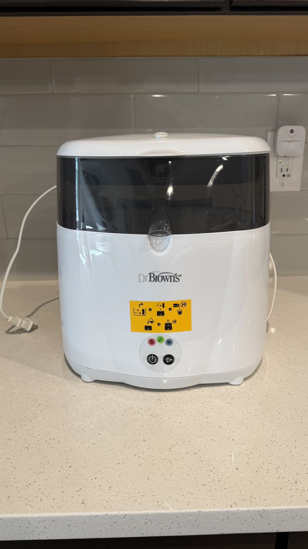 Electric Sterilizer for Baby Bottles