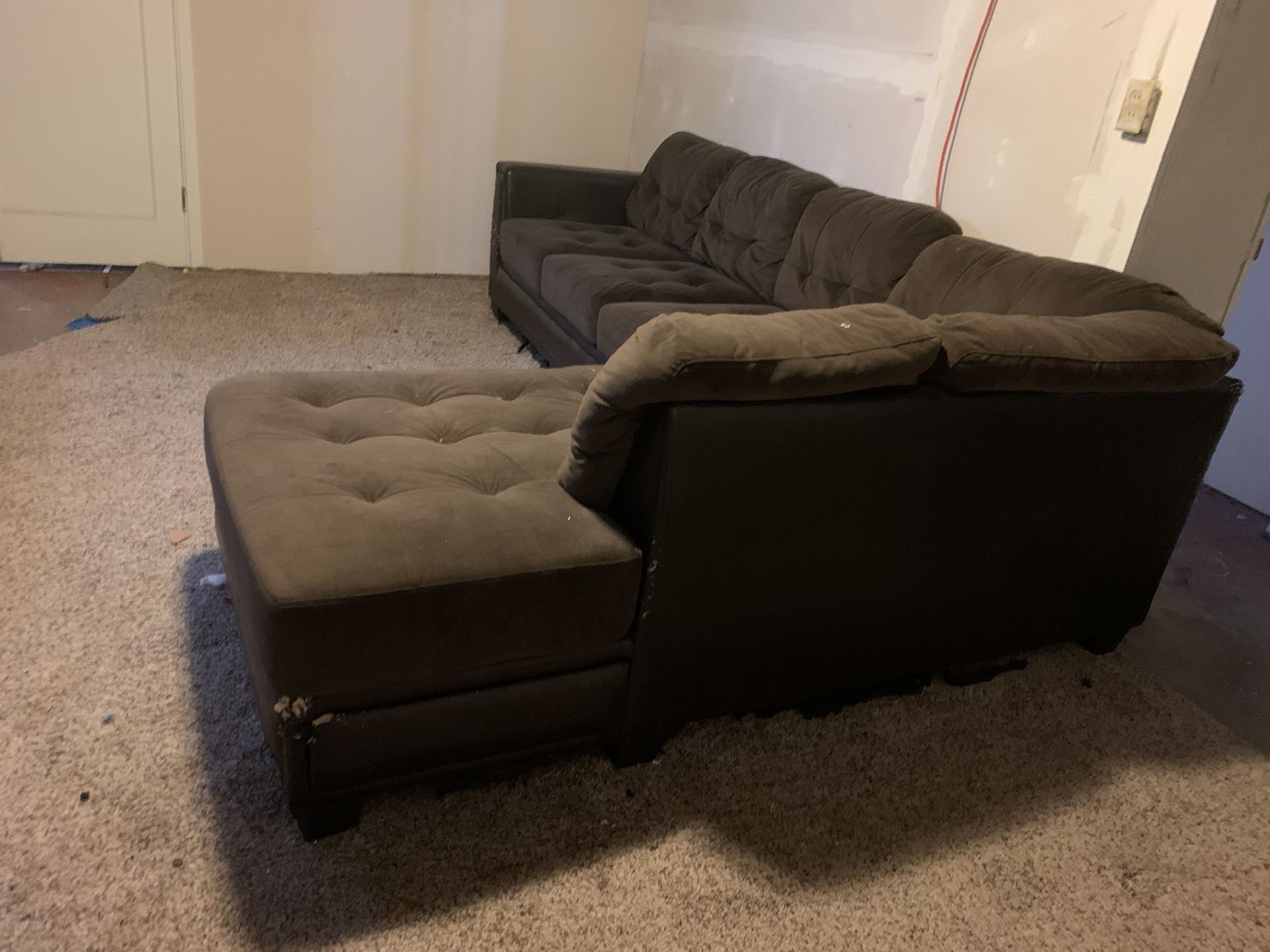 FREE SECTIONAL! Great Deal :)