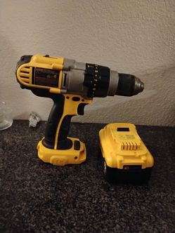 1DEWALT DCD940 18V Cordless Drill/Driver
