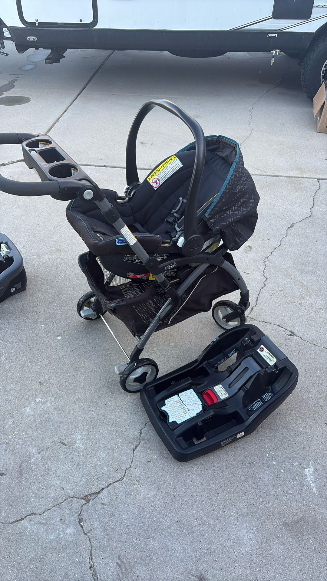 Graco Click Connect Stroller System With Base And Stroller