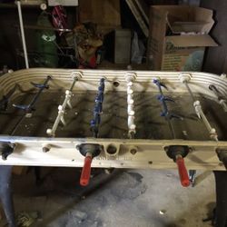 Modelo 1920 foosball table