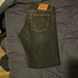Levi’s Jeans (size 34-32)