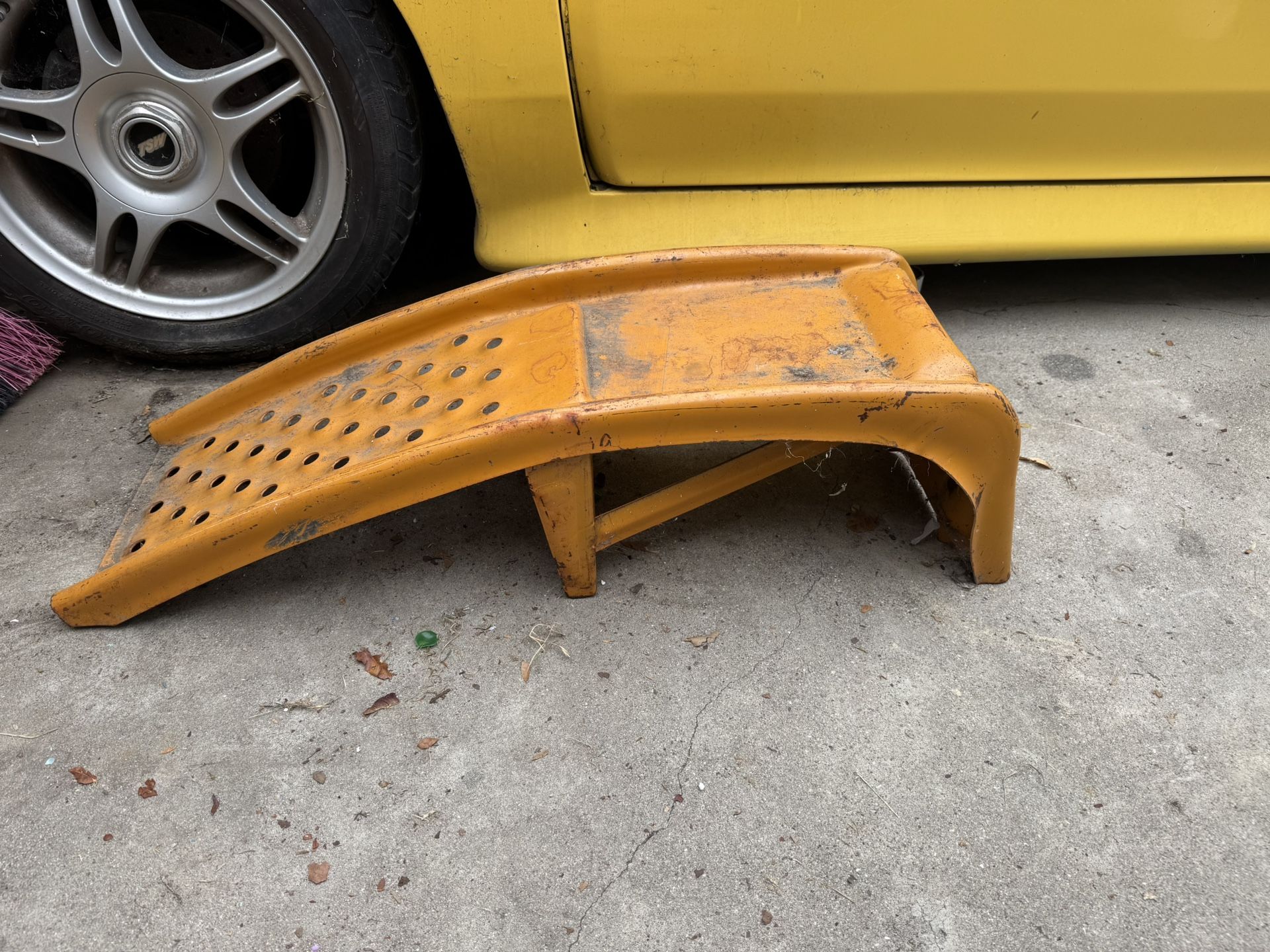Free Car Ramp Only 1