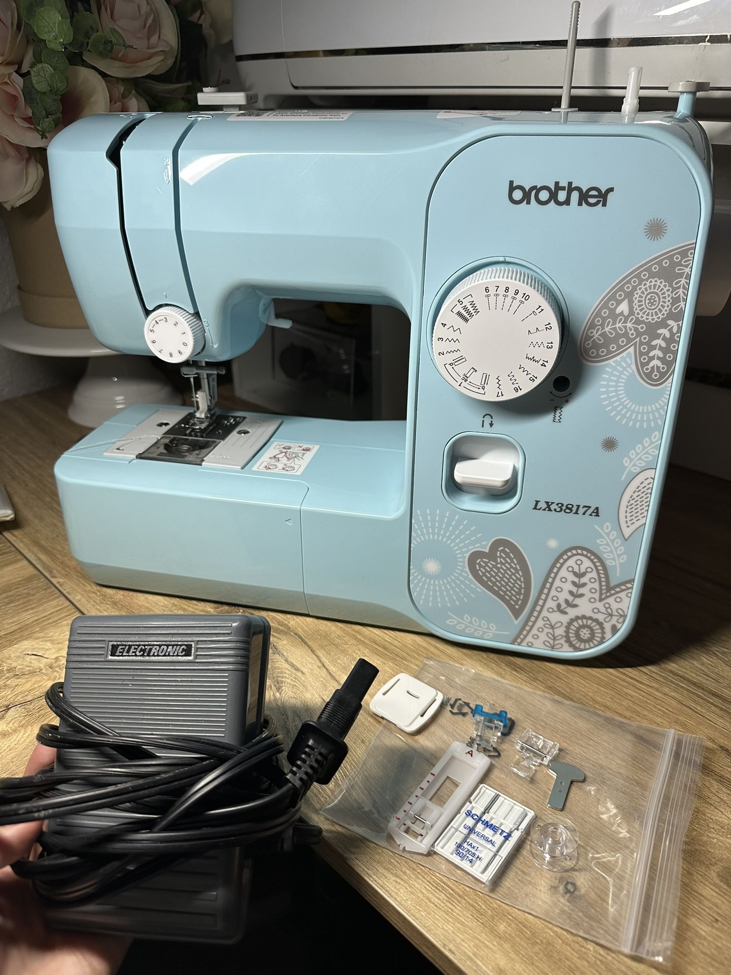 BRAND NEW BROTHER SEWING MACHINE !!