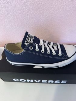 New CONVERSE Chuck Taylor All Star navy ox (low) top US men size 8.5 US women size 10.5