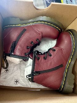 New kids Dr Marten