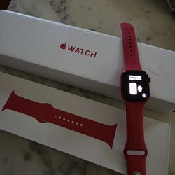 Apple Watch Series 8 Red 41 M with box in New shape Flawless! 