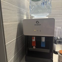 Avalon Hot And Cold Countertop