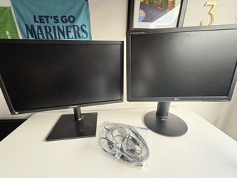 Two Monitors Samsung And LG $20 For Both
