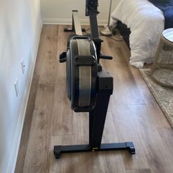Meroch R-50  Seated Row Machine 