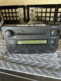 Toyota Corolla Radio OEM