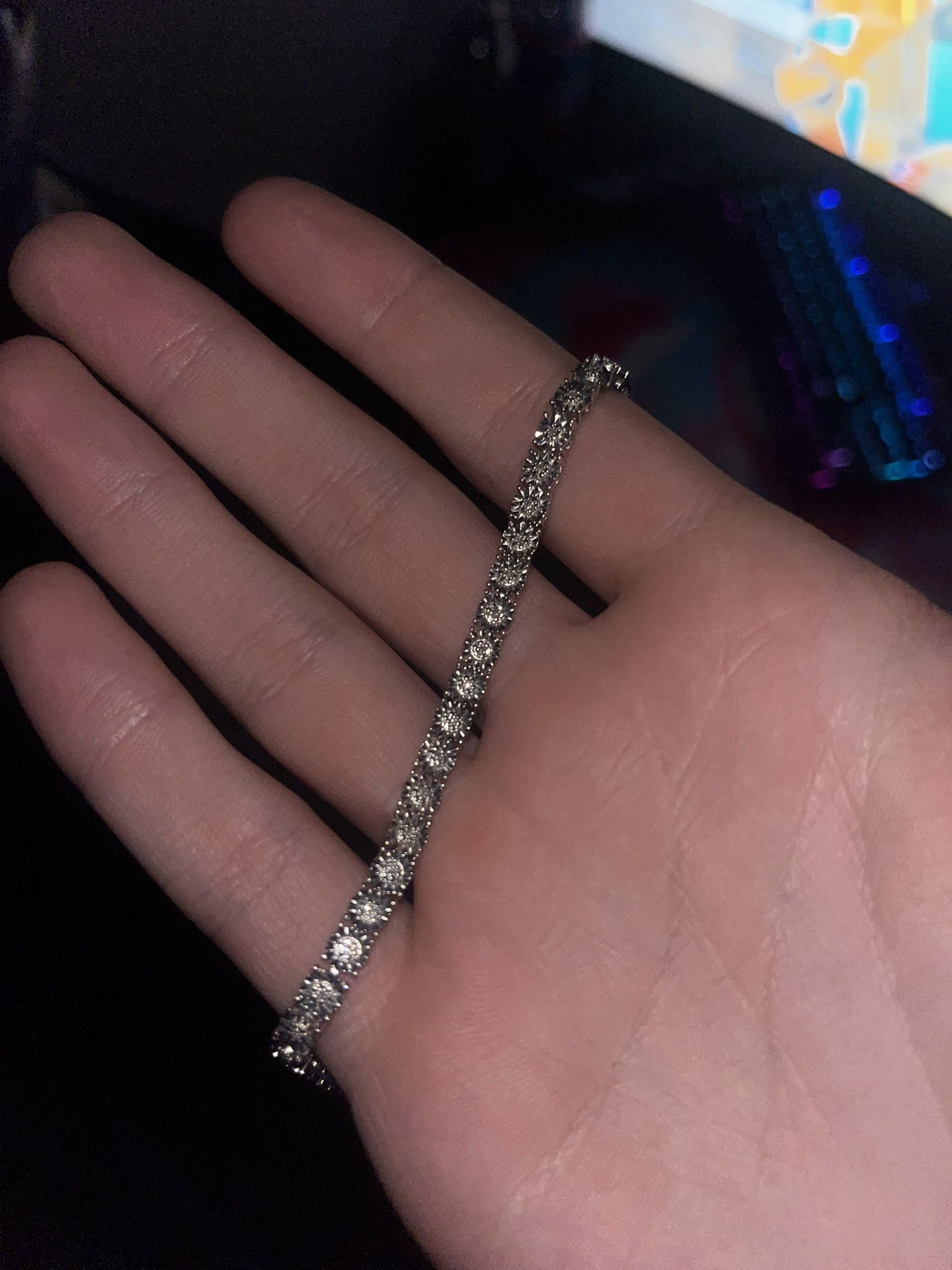 1/20 Carat Diamond Bracelet/925 sterling Sliver