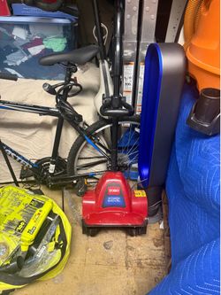 Toro Power Shovel -  (OBO)