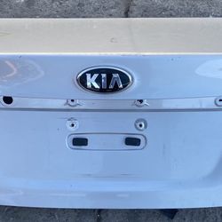 2020 Kia Forte Sedan Trunk Lid