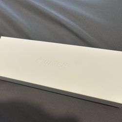 Brand New Apple Watch Series 9 GPS + Cellular 45mm 