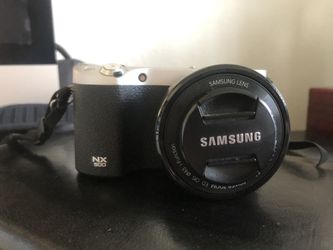 Samsung NX500