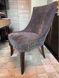 DESK CHAIR WITH GREEK KEY ACCENT CHAIR HEADS SIZE: 22"W X 29"D X 39"H PRICE: $