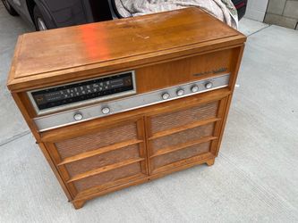 RCA Orthophonic Record Player Radio Console