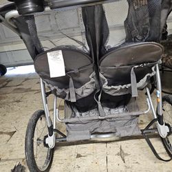 Twin Stroller 