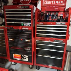 Tool boxes Worktable And carts. 