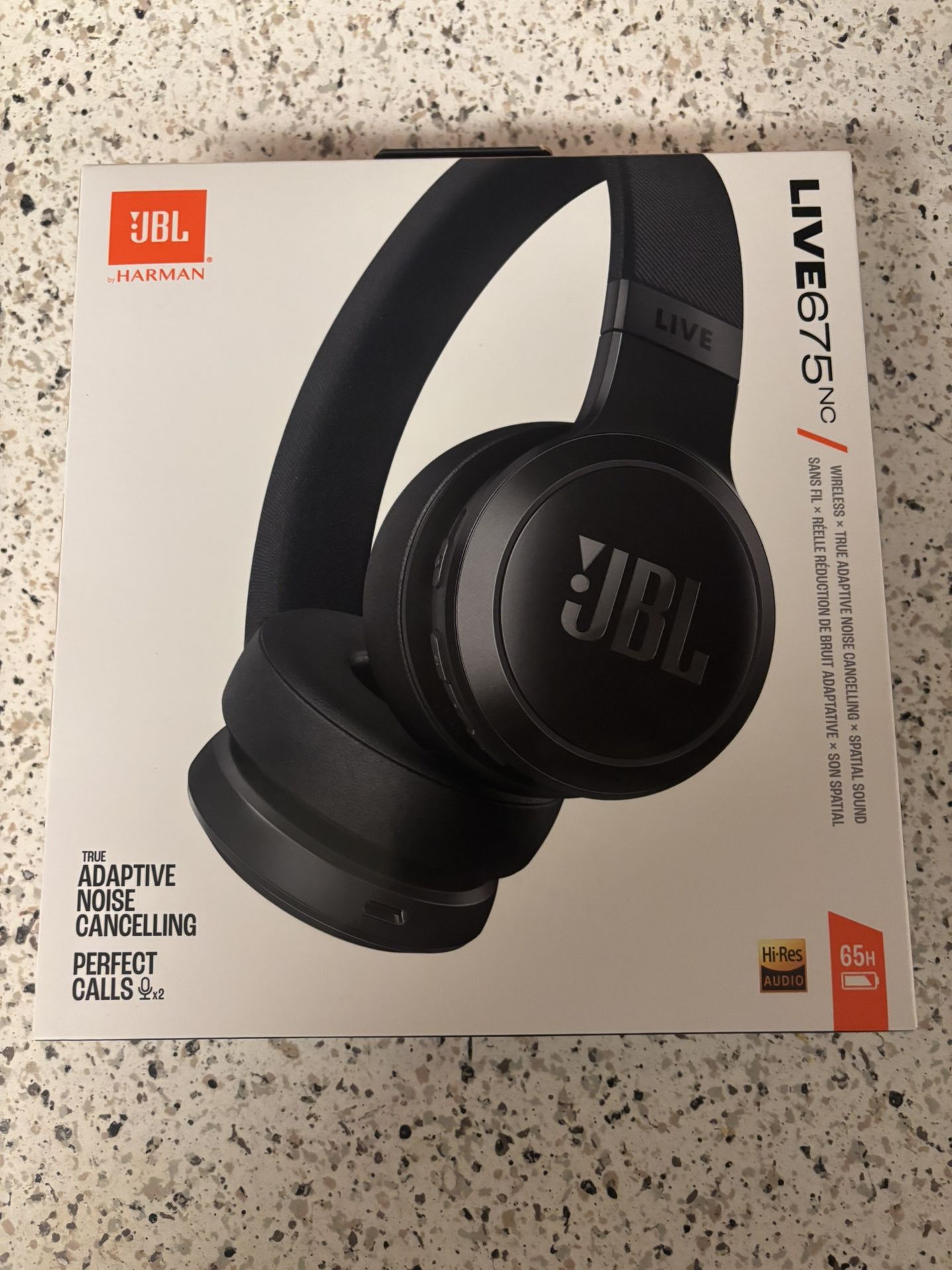 JBL Live 675 NC Headphones 