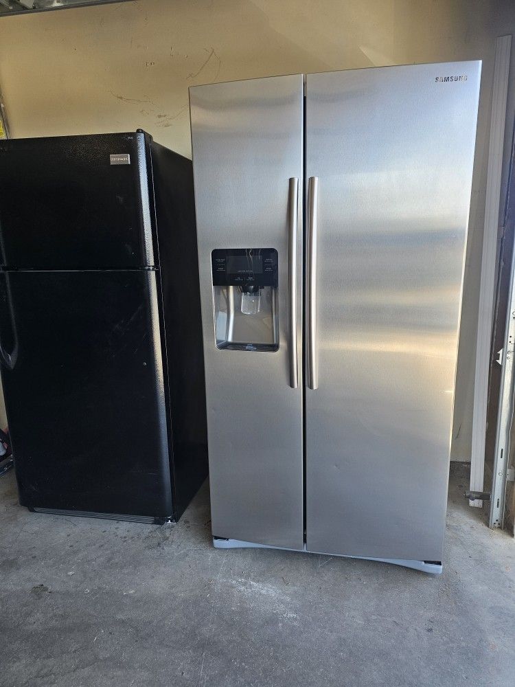 Refrigerator