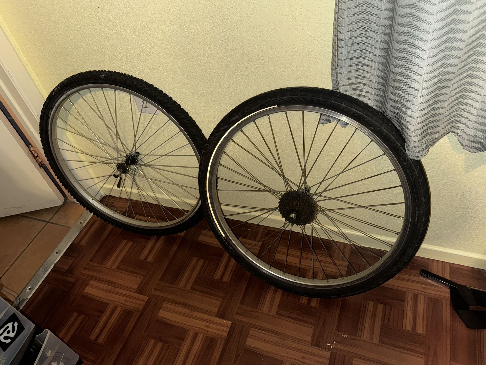 26” mtb wheel set