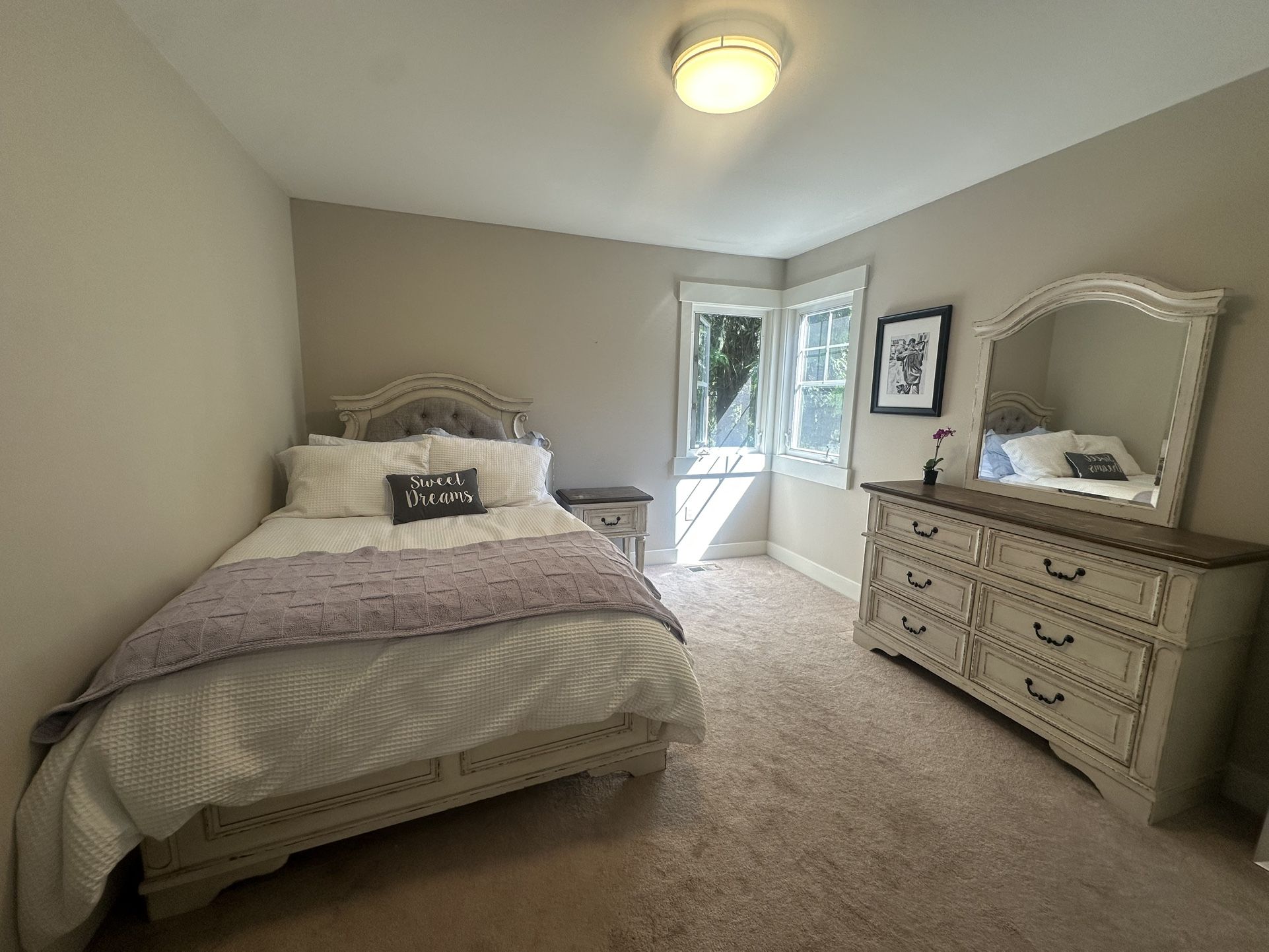 4 Piece bedroom Set