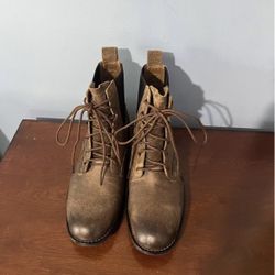 Timberland Bots Size 12 M 