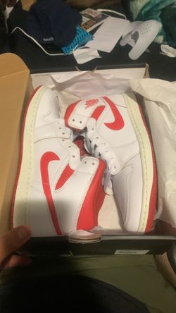 Jordan 1 Mid De