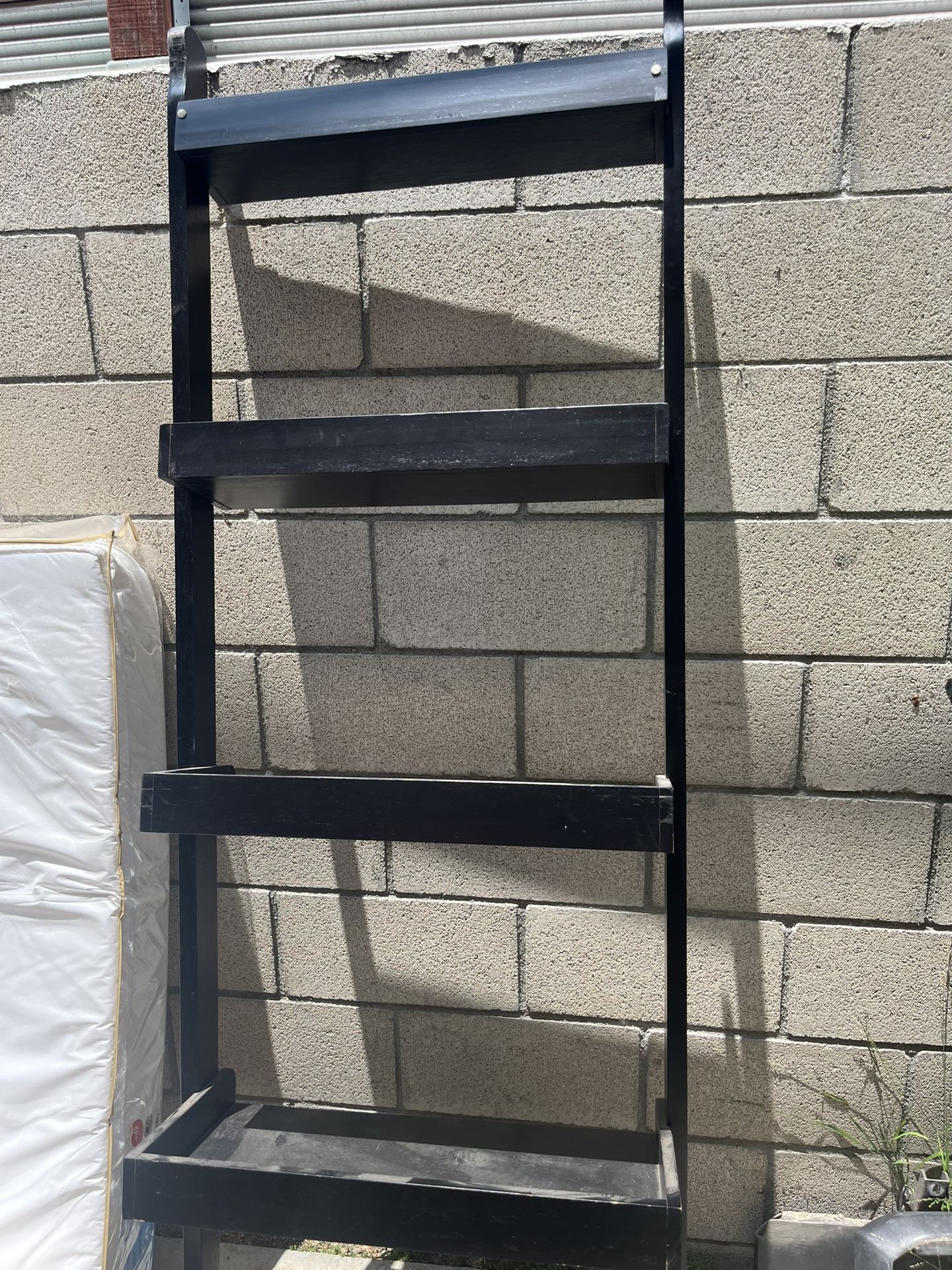 Black Shelves
