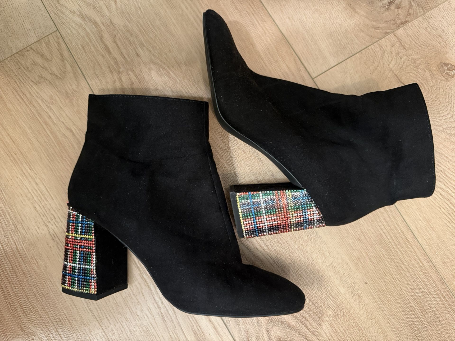 Betsey Johnson boots