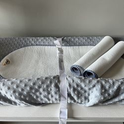 Changing Pad, 1 Cover & 3 Liners