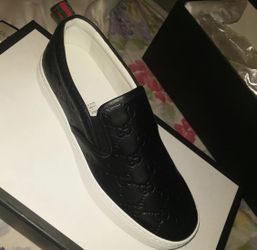 Gucci sneakers brand new size 8 men