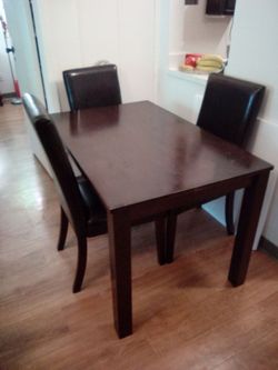 Dinning Room Table