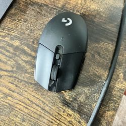 Logitech G305 Wireless Gaming Mouse 
