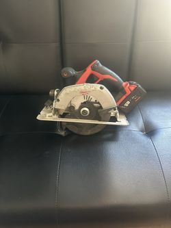 Milwaukee circula Saw
