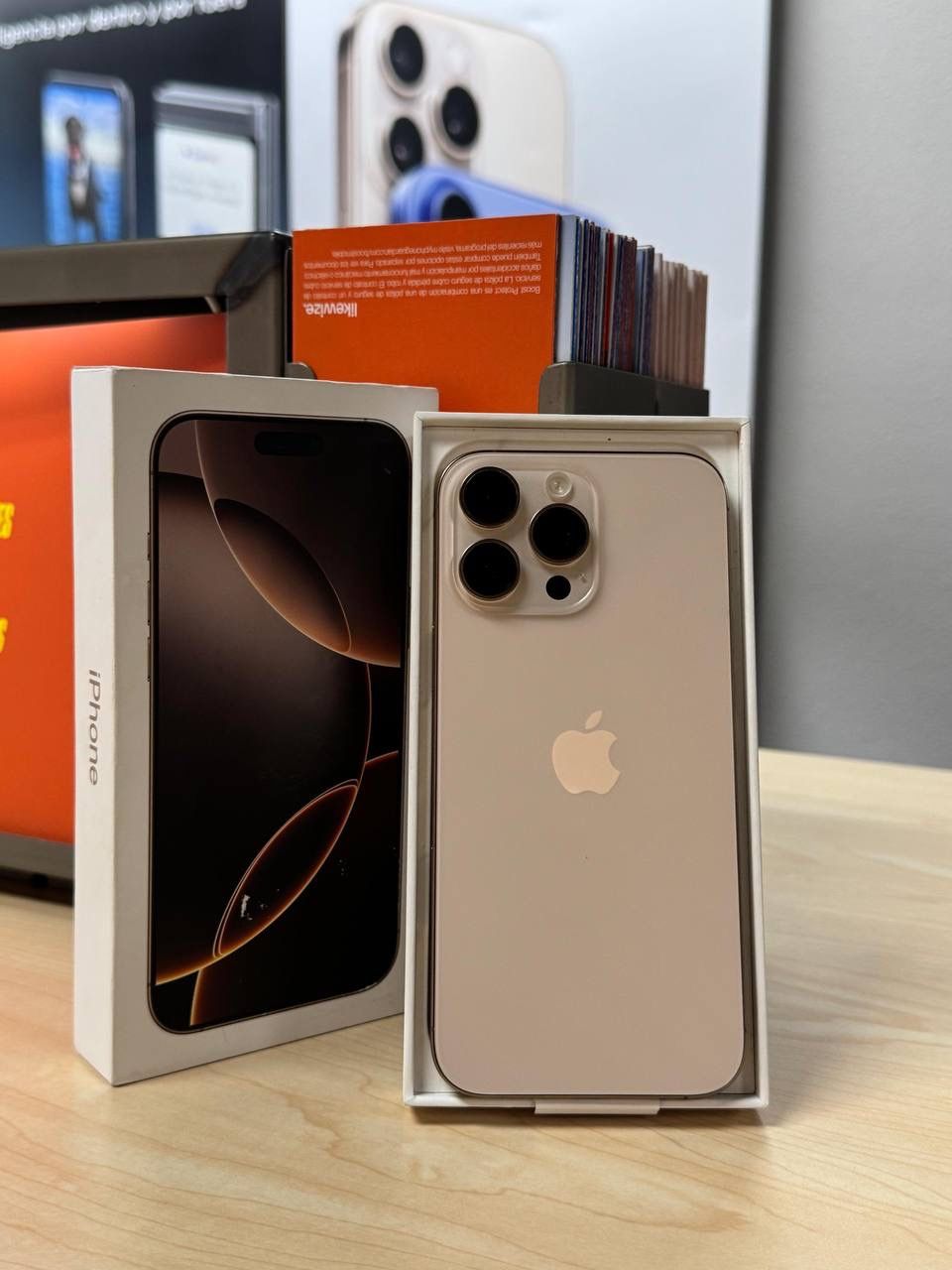 iPhone 16 Pro Max Unlocked