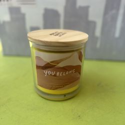 3- Wick Candle