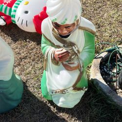 Damaged Wiseman Blow Mold 