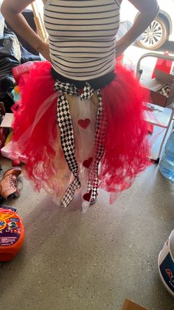 Alice in Wonderland Halloween costume