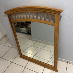 Dresser vanity | Espejo de Cómoda 