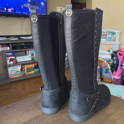 Micheal Kors Women Size 4 Boots