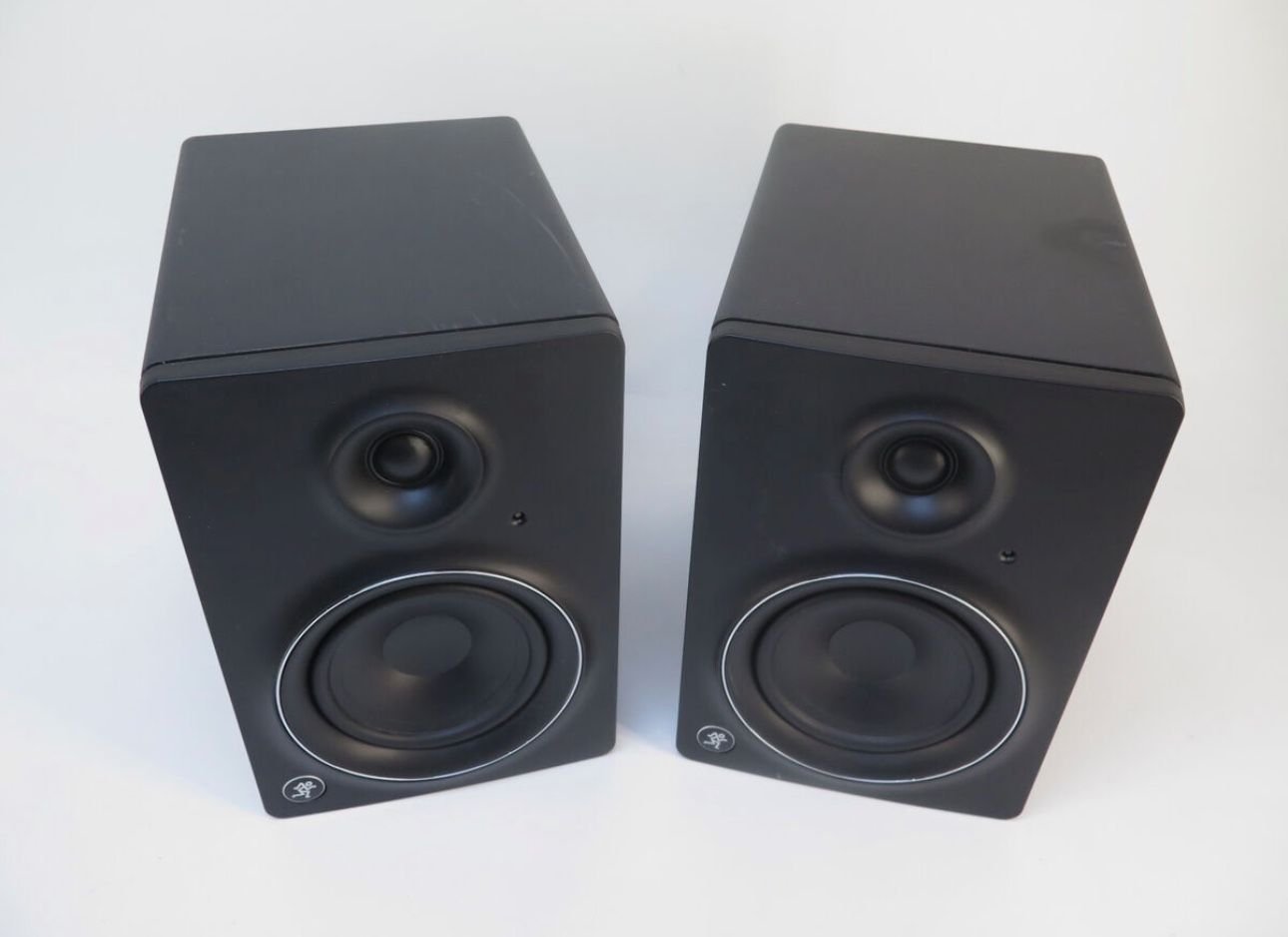 Mackie MR5 MK2 Active Studio Monitors Speakers