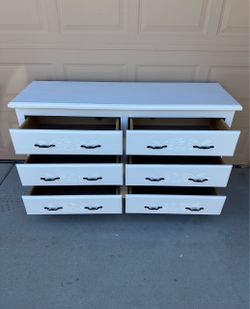 White 6 Drawers