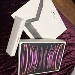 12.9 INCH IPAD PRO, APPLE PENCIL 2,  MAGIC KEYBOARD BUNDLE!!!