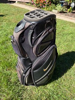 Nike Golf Bag