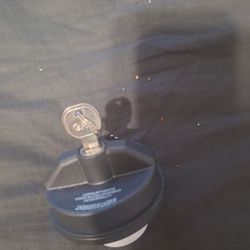 Locking Gas Cap