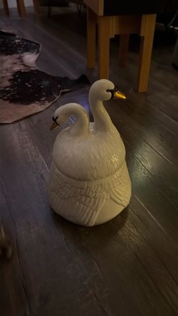 Ceramic Double Swan Cookie Jar