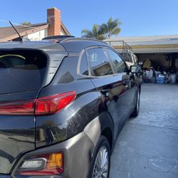 Hyundai 2018 Salvage